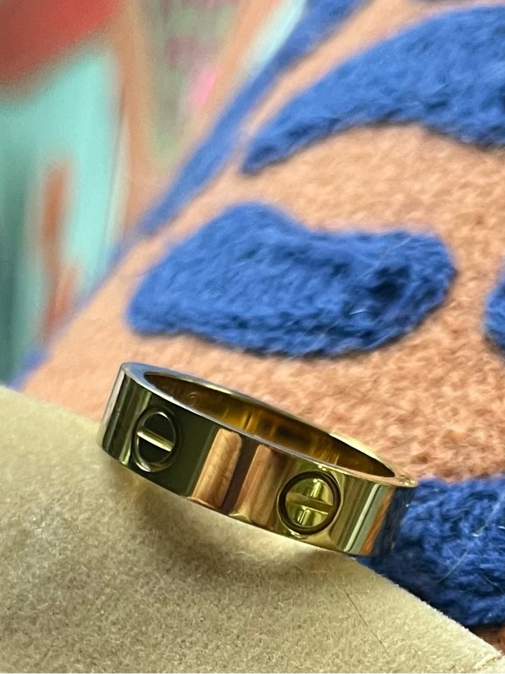 Gold tone women’s Screw-Accent Band Ring